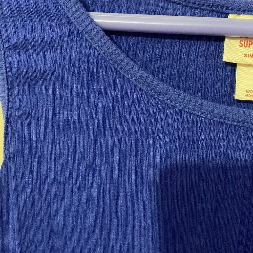 Mossimo Cold Shoulder Top Med NWT - Picture 4 of 9